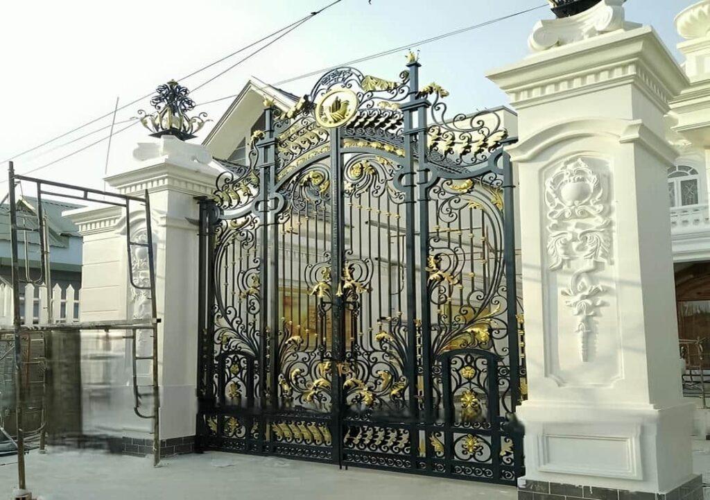 درب حیاط فرفورژه رشت