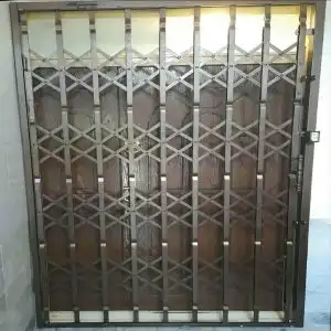 راهنمای جامع خرید درب آکاردئونی در رشت راهنمای جامع خرید درب آکاردئونی در رشت