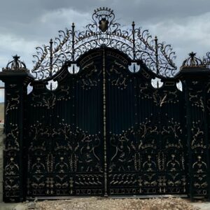 درب فرفورژه در رشت