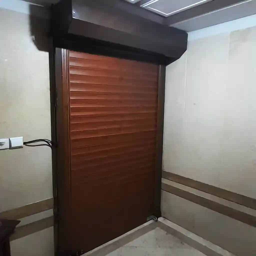 خدمات نصب کرکره برقی درب آپارتمان در رشت
