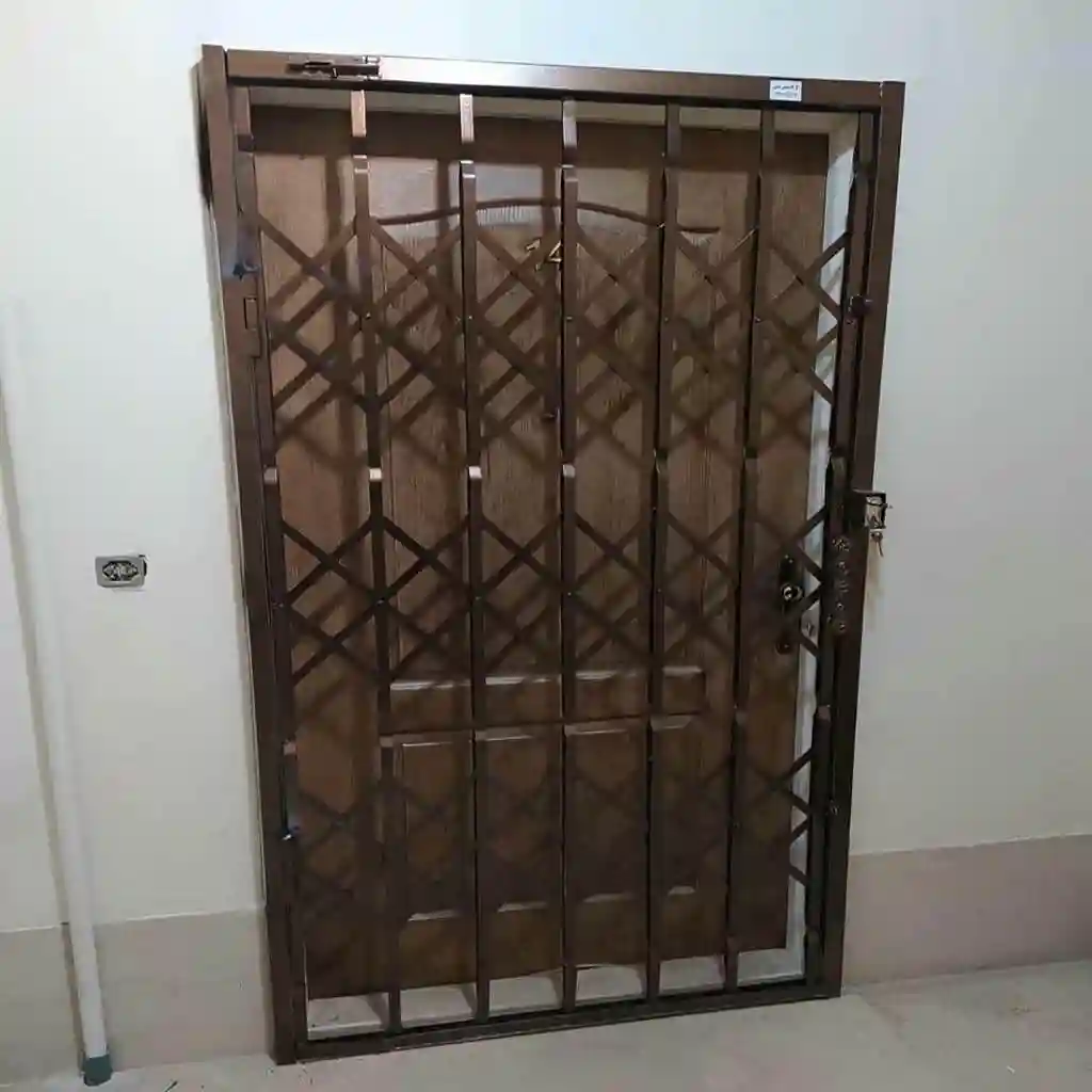 نصب درب آکاردئونی در رشت