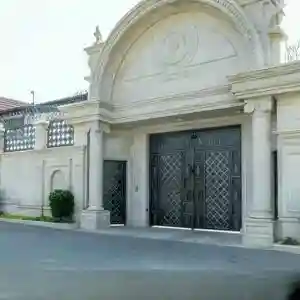 درب فلزی هخامنشی در رشت