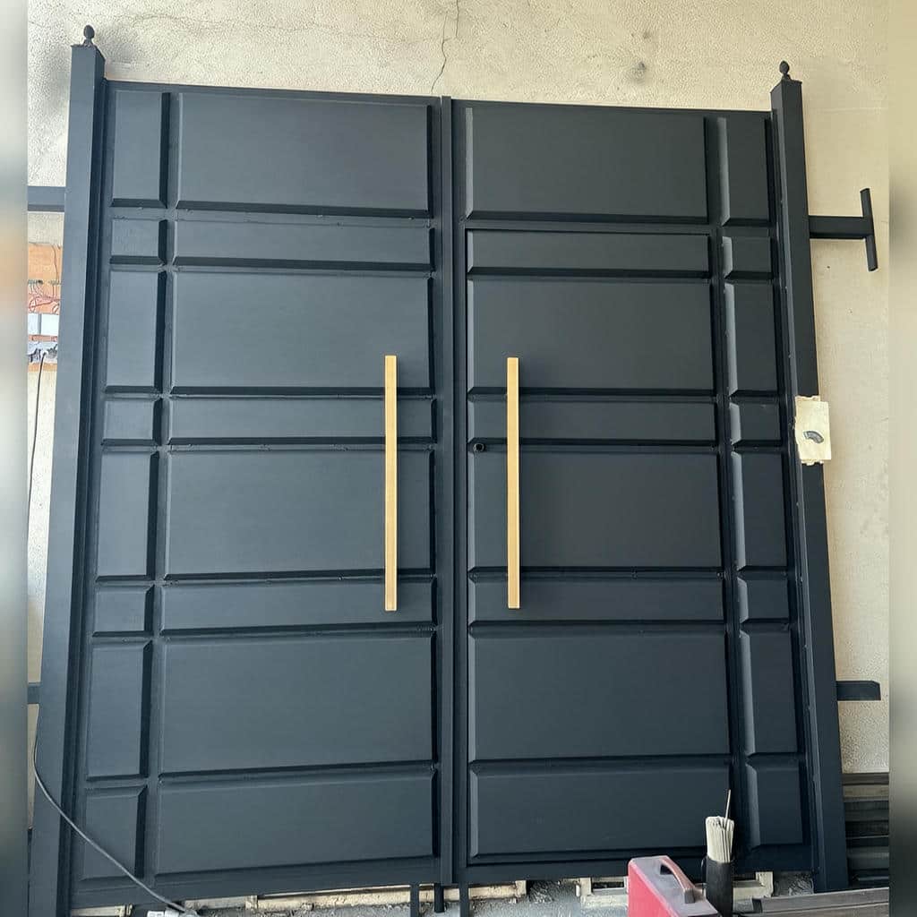 درب مدرن رادون در رشت