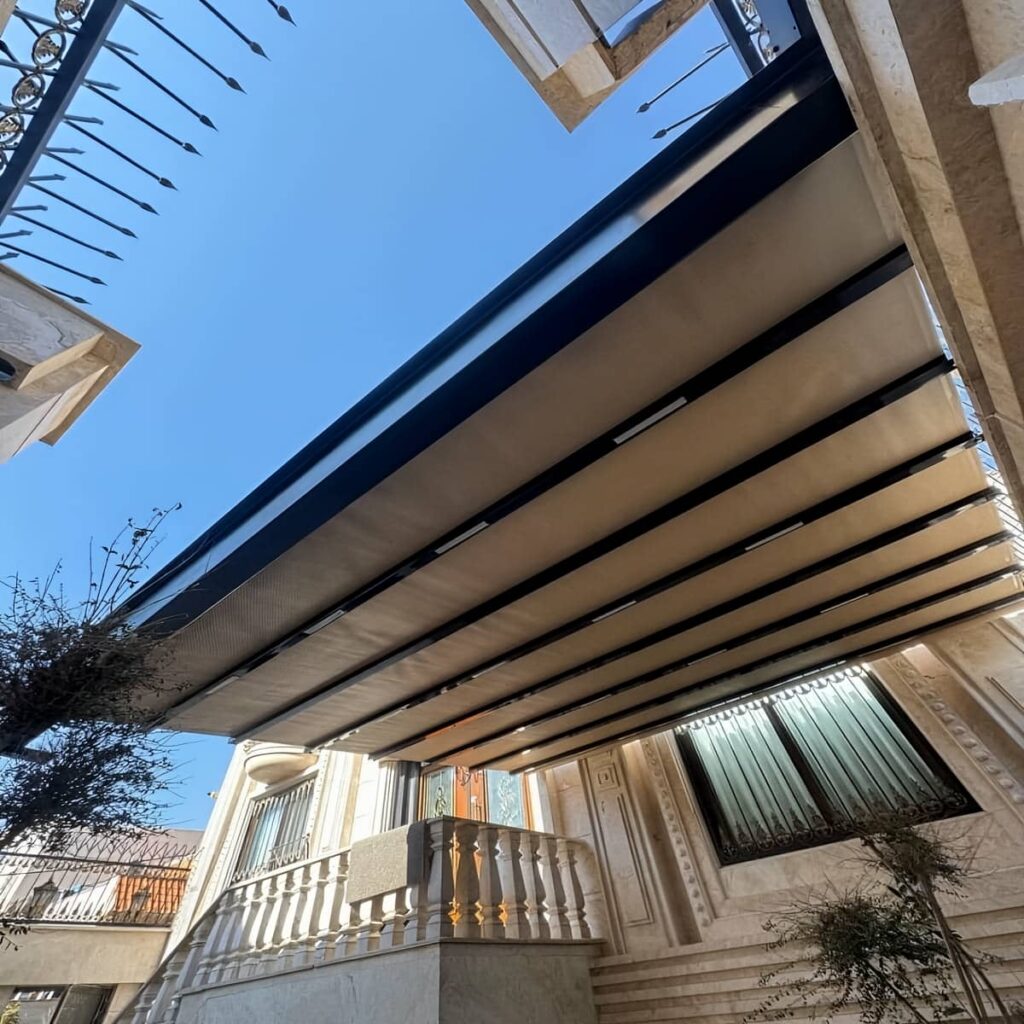سقف متحرک رستوران با ریل روان در رشت