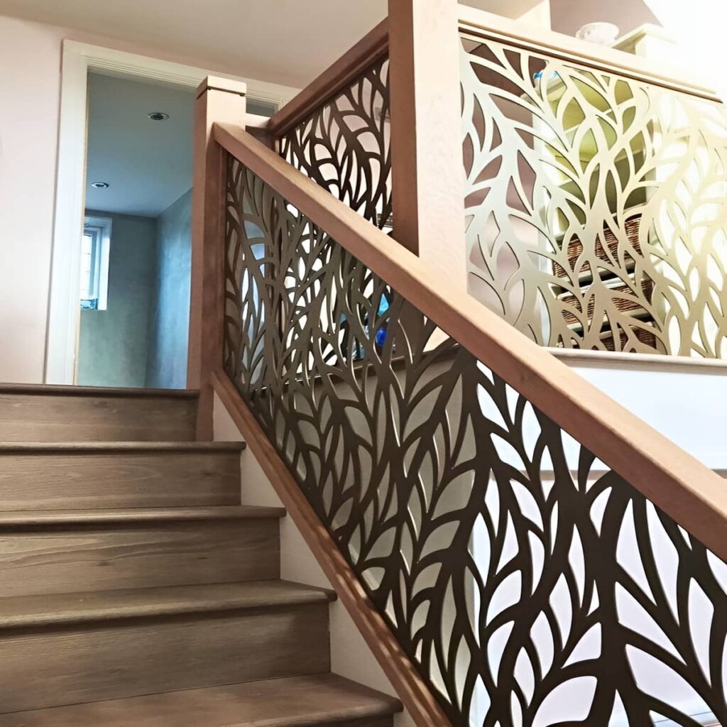 نرده لیزری مینیمال برای ساختمان در رشت