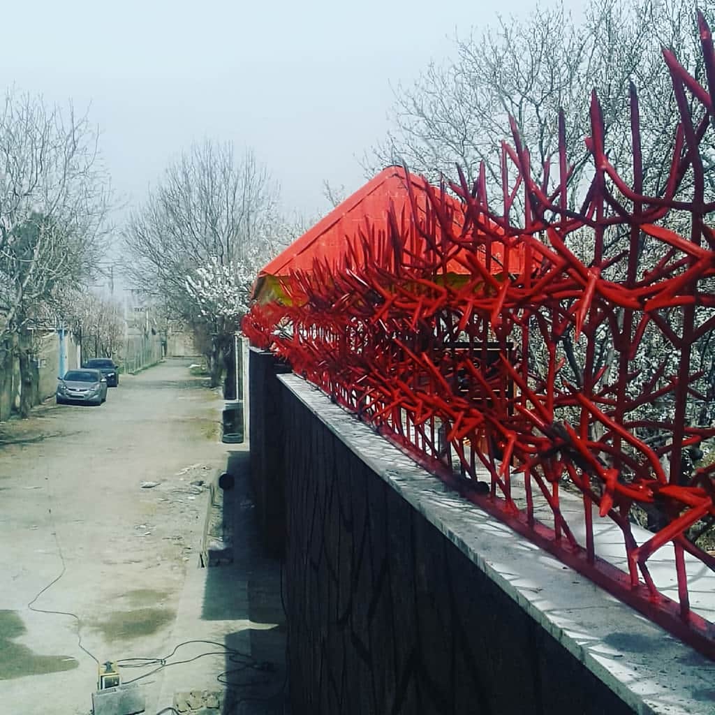 مدل پرتراکم حفاظ آبشاری برای دیوار سنگی در رشت