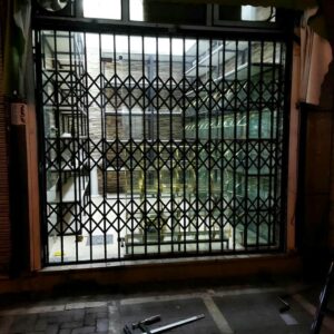 13 مدل درب آکاردئونی ضد سرقت آپارتمان در رشت