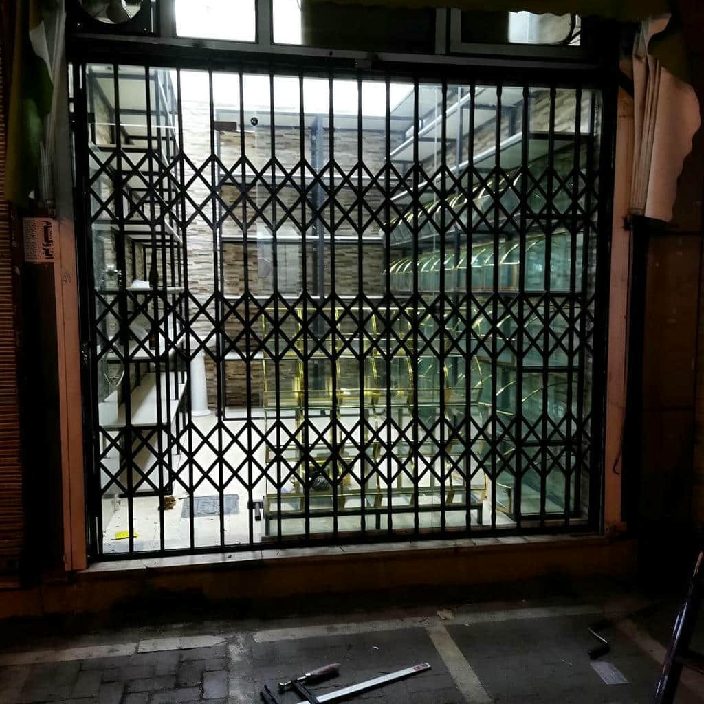 13 مدل درب آکاردئونی ضد سرقت آپارتمان در رشت