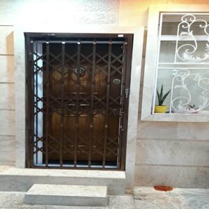 12 طرح درب آکاردئونی طرح دار لوزی در رشت