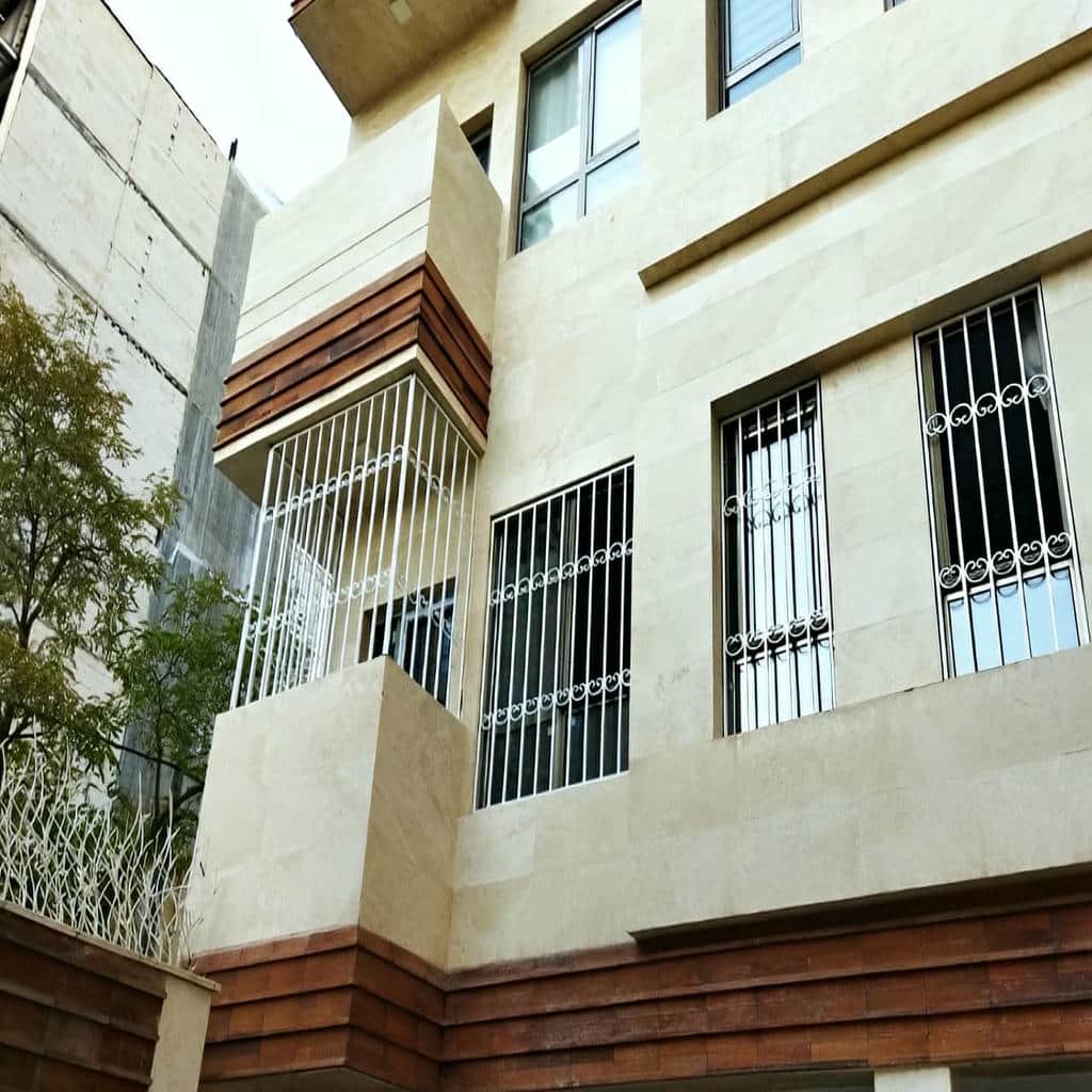 فروش حفاظ پنجره بالکن تراس با قاب فلزی در رشت