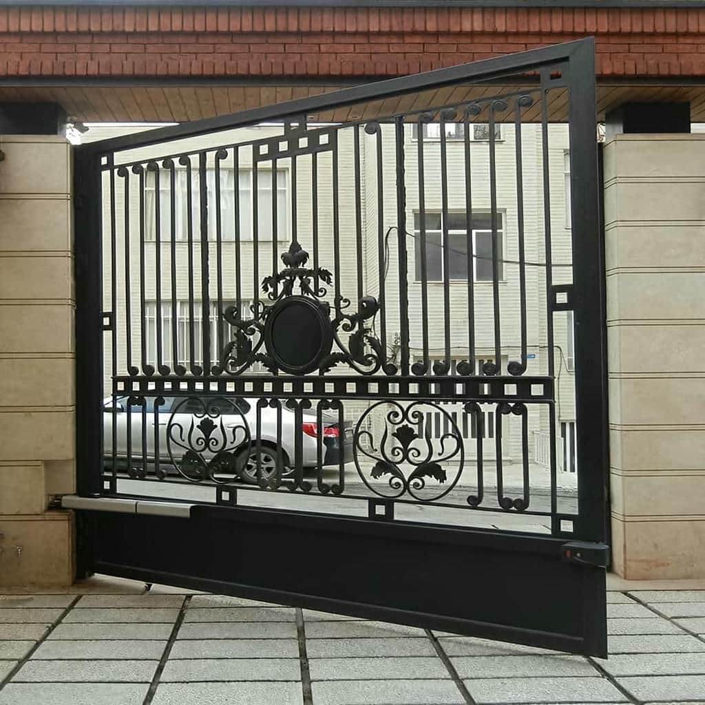اجرای موتور جک پارکینگی بازویی متناسب با عمق ستون در رشت