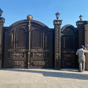 7 مدل درب ویلایی دو لنگه ماشین رو در رشت
