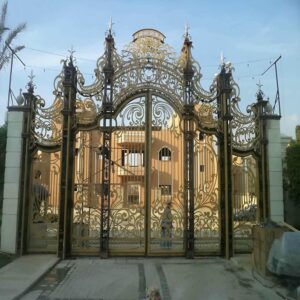 14 مدل درب پارکینگ کشویی محوطه در رشت
