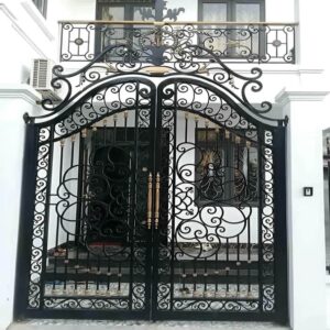 9 طرح درب پارکینگ مینیمال خطی در رشت