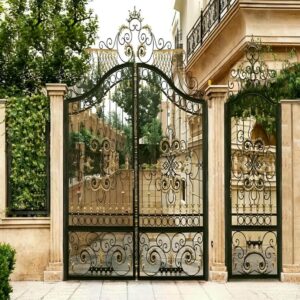 12 طرح درب ویلایی فرفورژه نمای رومی در رشت