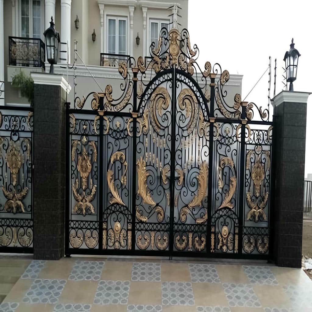 سفارش درب حیاط طاق دار کم خیز در رشت