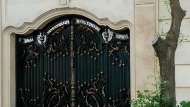 8 طرح درب پارکینگ فلزی نمای ساختمان در رشت