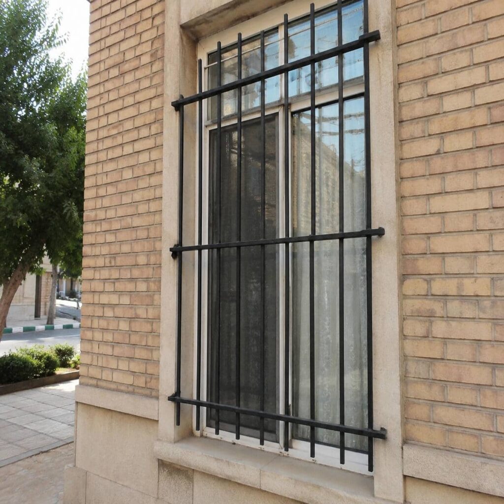 خرید حفاظ پنجره مشکی طلایی نما با جزئیات محدود در رشت