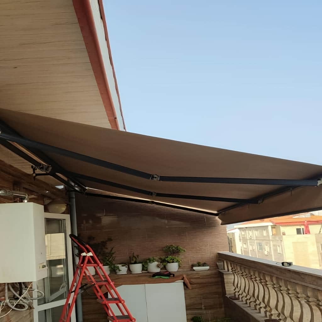 سایبان تاشو آلومینیومی مدرن