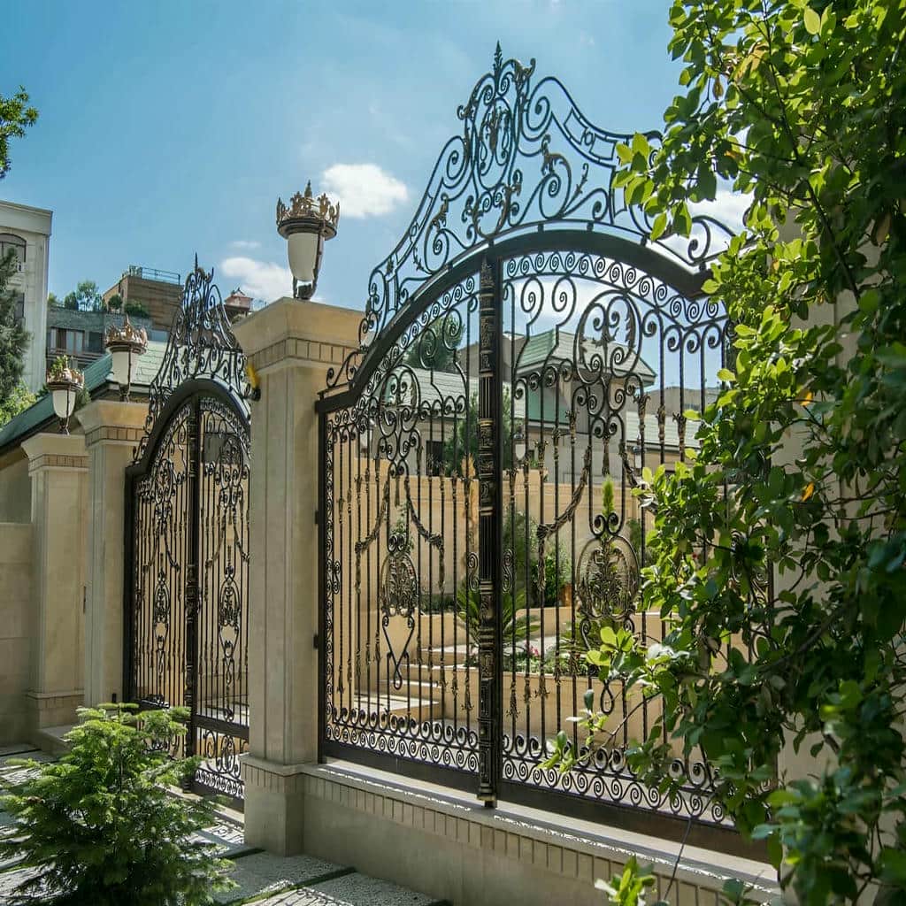 درب دو لنگه رشت با اتصالات مقاوم