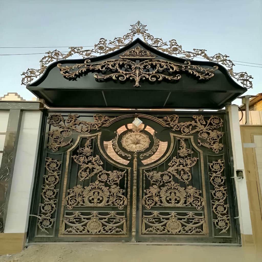 درب فلزی حیاط رشت با پوشش مقاوم