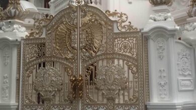 درب دو لنگه فلزی رشت با نمای ساده