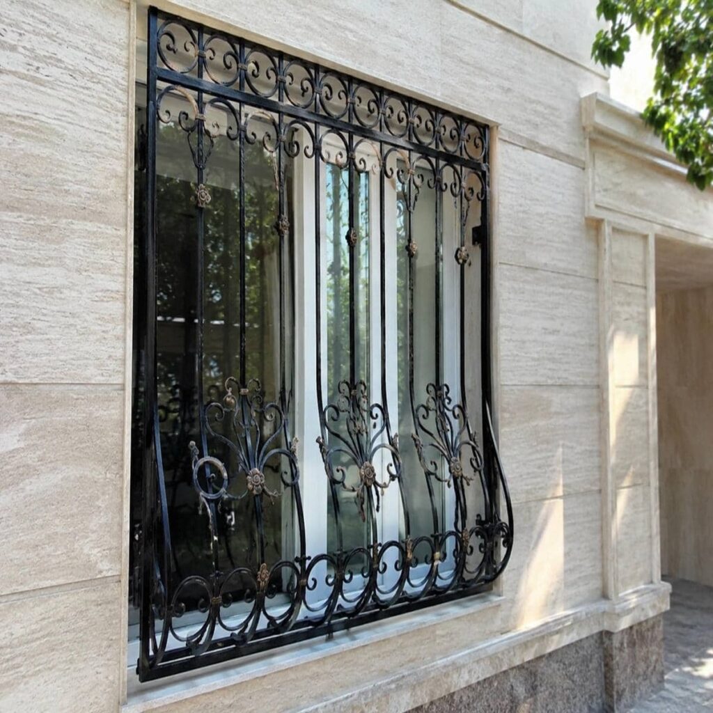 حفاظ پنجره رشت نمای ساختمان مسکونی