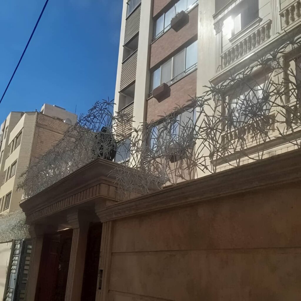 حفاظ دیوار رشت پوشش رنگی مقاوم