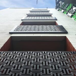 نرده بالکن فلزی رشت با طراحی ساده