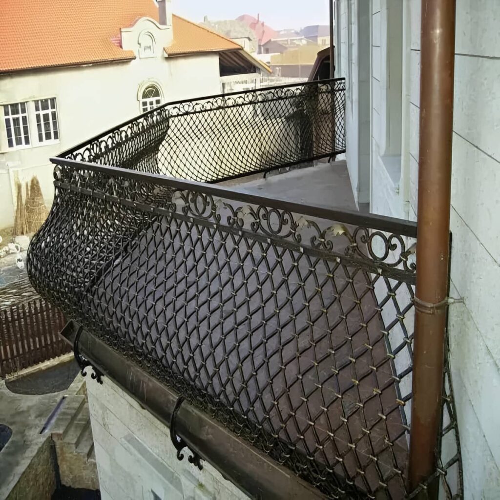 نرده بالکن پروژه مسکونی رشت