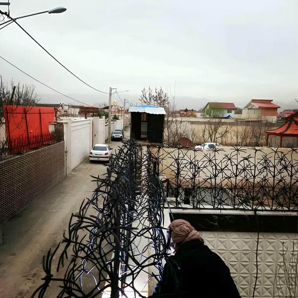 نرده دیوار بزرگ ویلایی