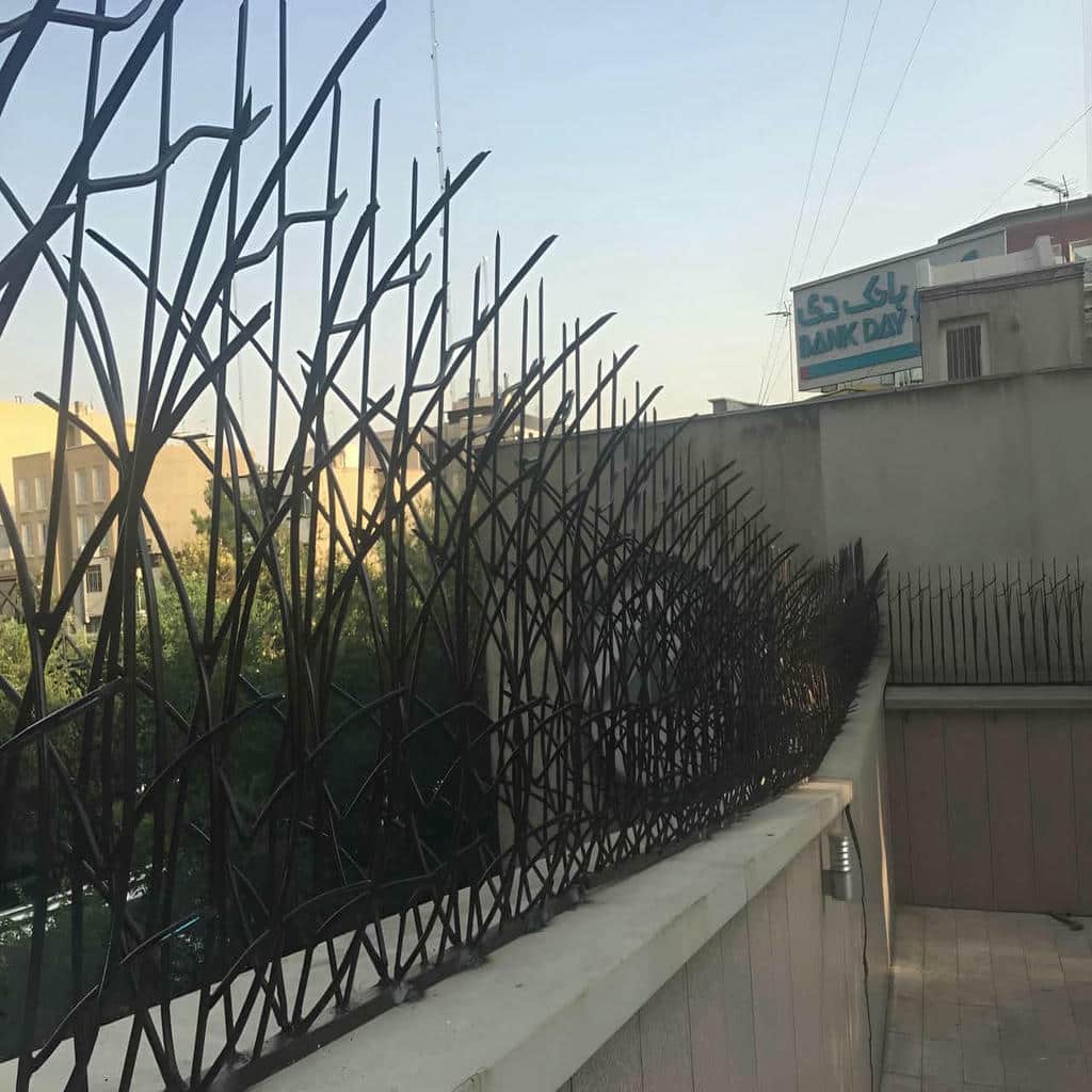 نرده حفاظ دیوار فلزی