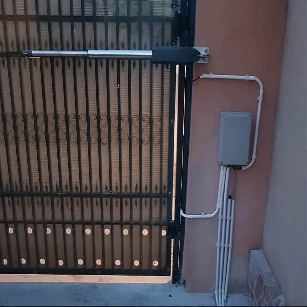 جک درب حیاط اقتصادی در رشت